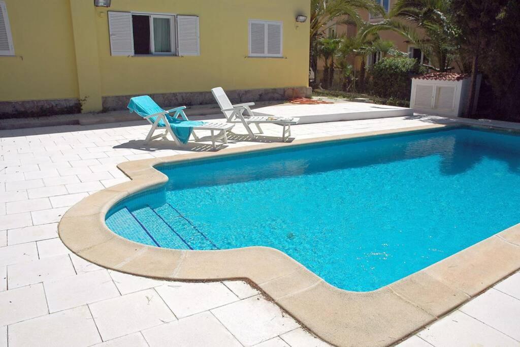 Holiday home With Pool, 200m From *